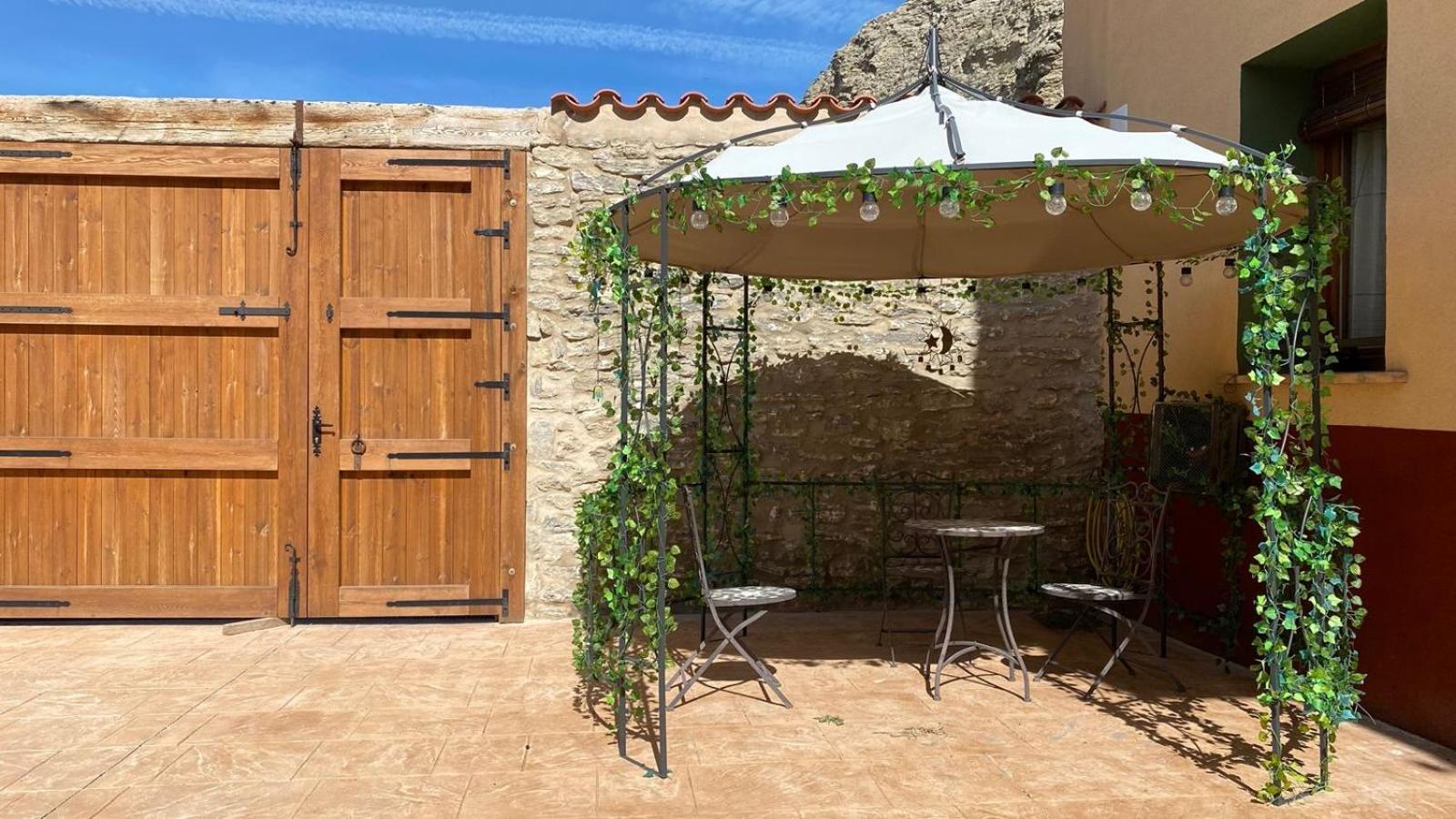 Alma Dezerto Bardenas , 5 Estrellas 阿尔格达斯 外观 照片