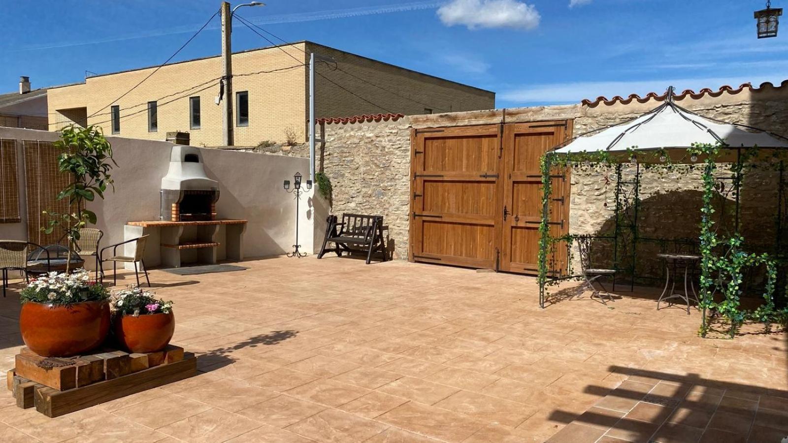 Alma Dezerto Bardenas , 5 Estrellas 阿尔格达斯 外观 照片