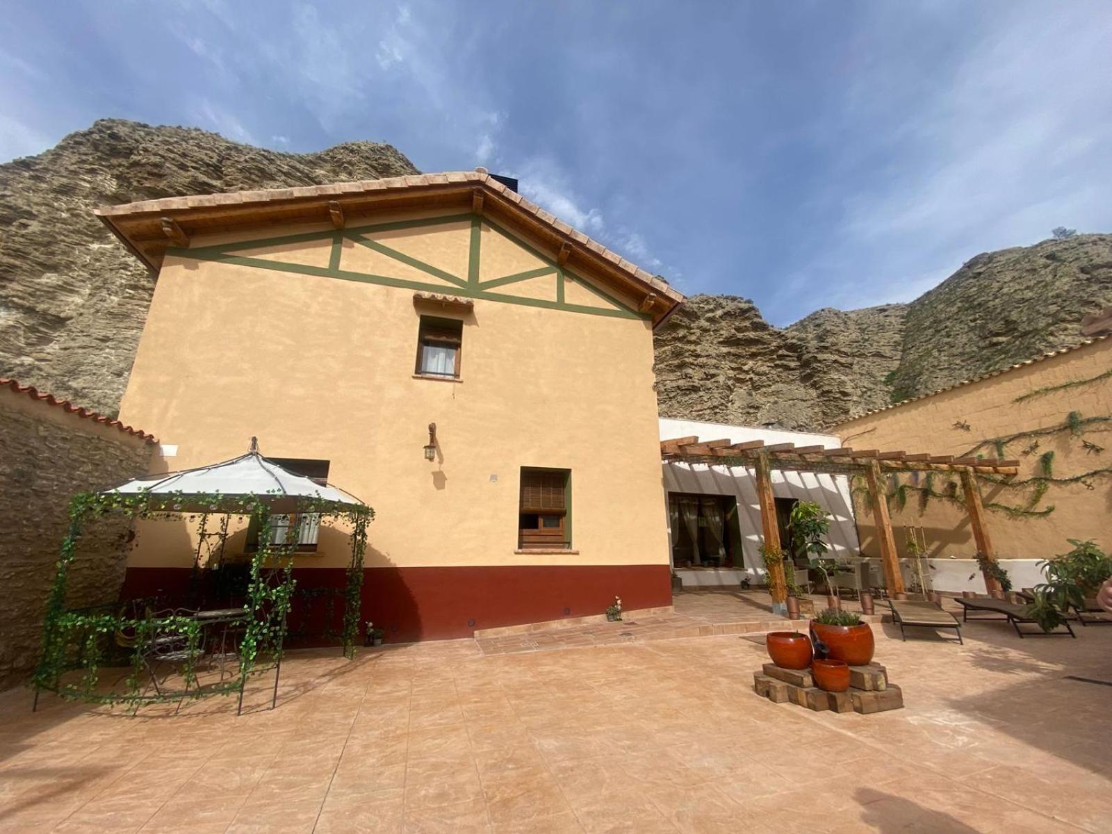 Alma Dezerto Bardenas , 5 Estrellas 阿尔格达斯 外观 照片